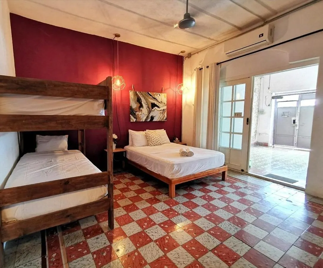La 78 Alberca Y Garage Con Porton Electrico Villa Merida Holiday home